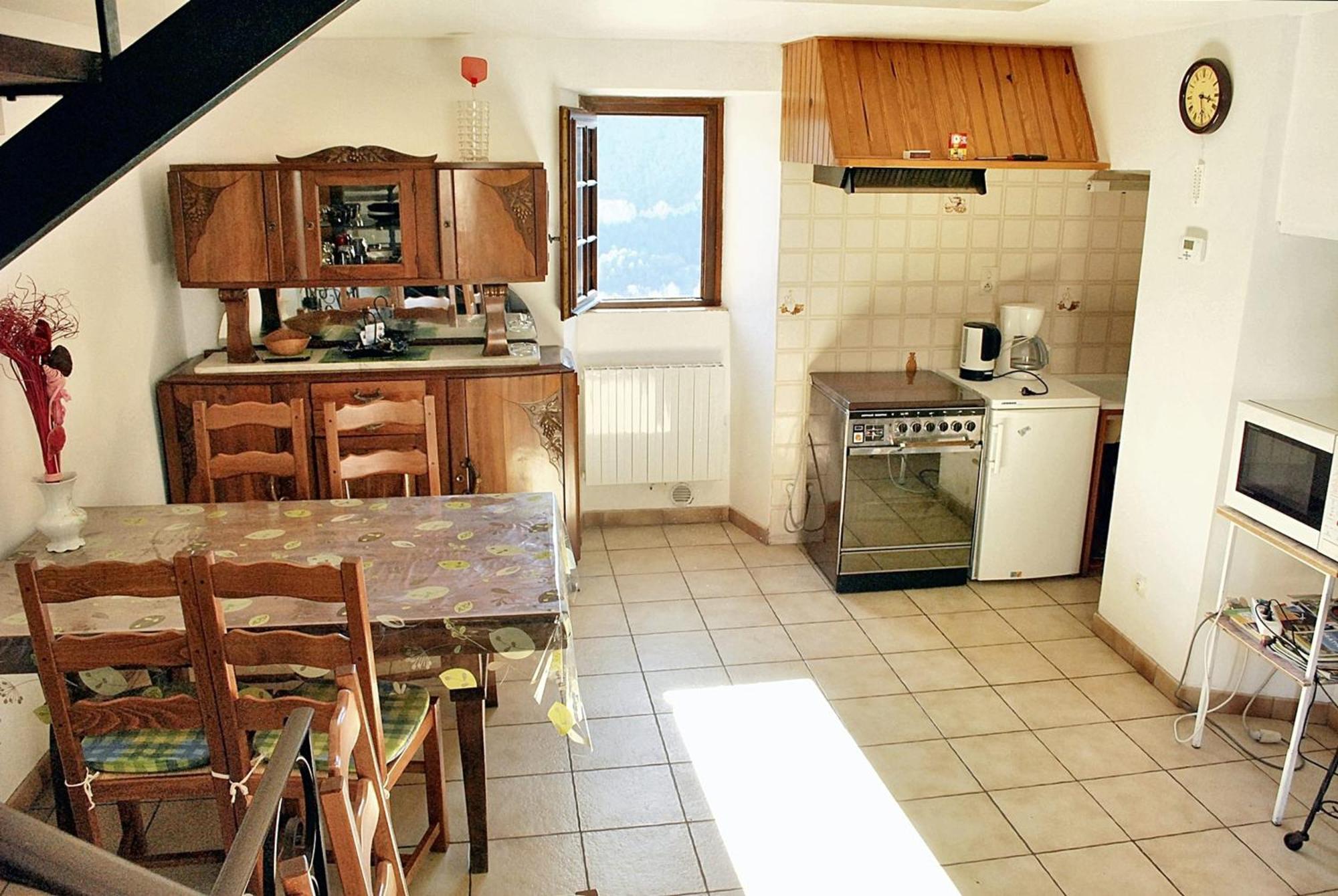 Maison Pittoresque A Mostuejouls Avec Vue Sur La Montagne Exterior foto